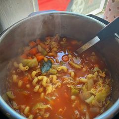 A picture of Insta Pot Minestrone.