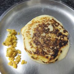 A picture of Semolina Uttapam.