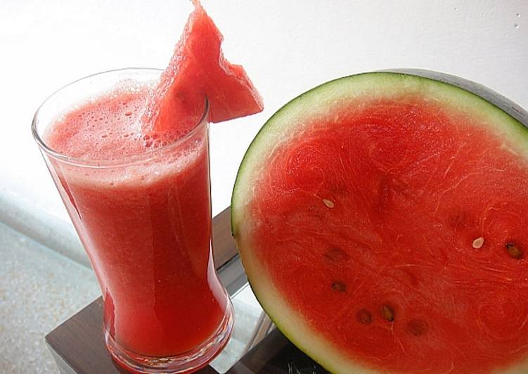 How to Prepare Super Quick Homemade Fresh water melon juice