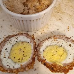 A picture of Simple scotch egg.😋😋 Airfryer.
