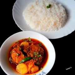 Katla Fish Potato Curry A picture of Katla Fish Potato Curry.