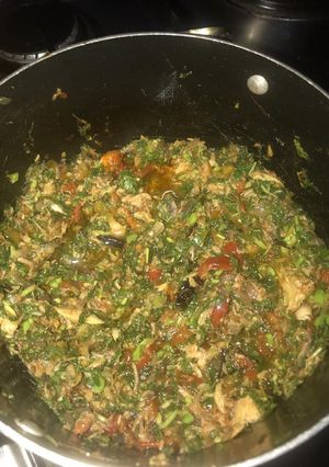A picture of Green Vegetable Sauce.