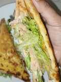 Roti Telur Tuna