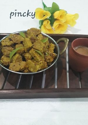 A picture of Steamed bottle gourd muthiya.