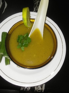 સરગવા નો સૂપ (Saragva Soup Recipe In Gujarati) રેસીપી મુખ્ય ફોટો