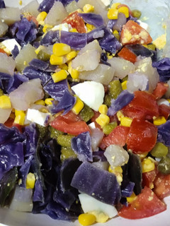 Una foto de Ensaladilla multicolor
