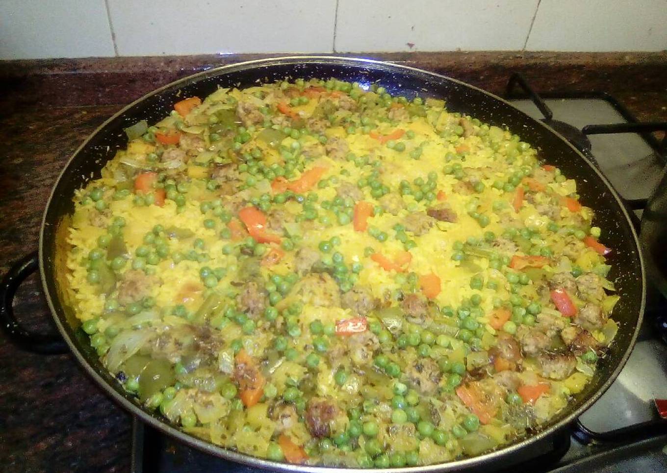 Arroz Milanesa con Albondiguillas