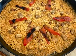 Una foto de Arroz con Magra y Costillejas
