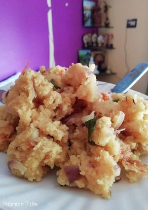 A picture of Rava vegetables upma.