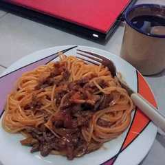 รูปของ Spaghetti Happy