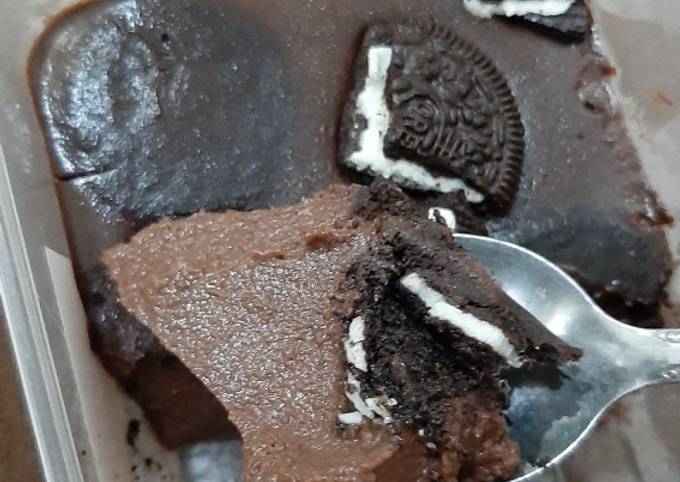 Puding Brownies Oreo, lembut dan nyoklat