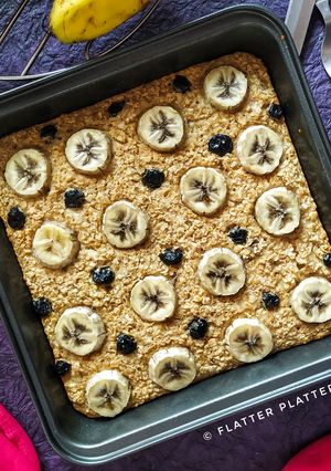 A picture of Banana Baked Oatmeal.