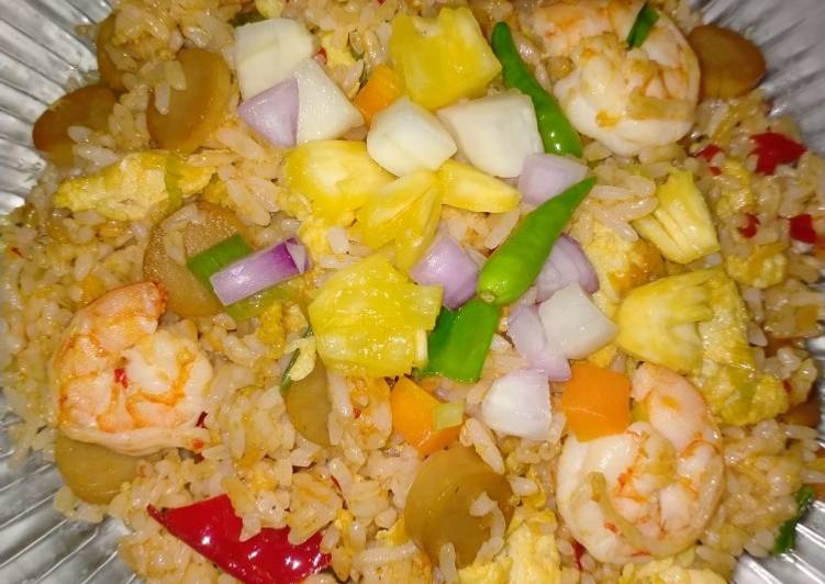 Bagaimana Menyiapkan Nasi Goreng Hawaii 🍍🌴 yang Bikin Ngiler