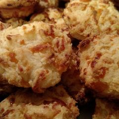 A picture of Cheese biscuits.