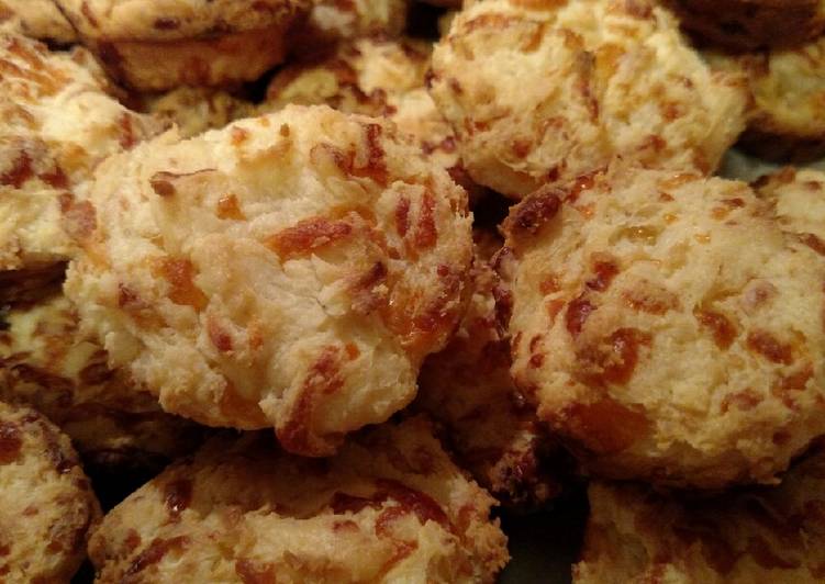 Step-by-Step Guide to Cook Appetizing Cheese biscuits