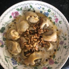 Manti Jordanian style or shush barek A picture of Manti Jordanian style or shush barek.