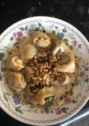 A picture of Manti Jordanian style or shush barek.