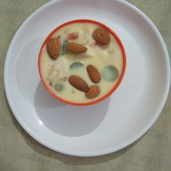 A picture of Fruit custard.