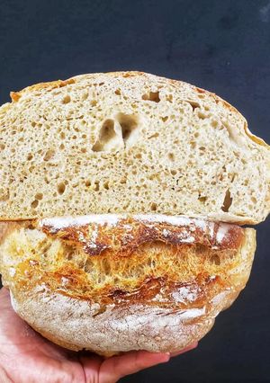 Una foto de Pan con Masa Madre