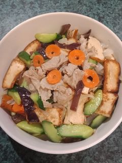 時蔬豆乾炒豬肉片 的食譜成品照片
