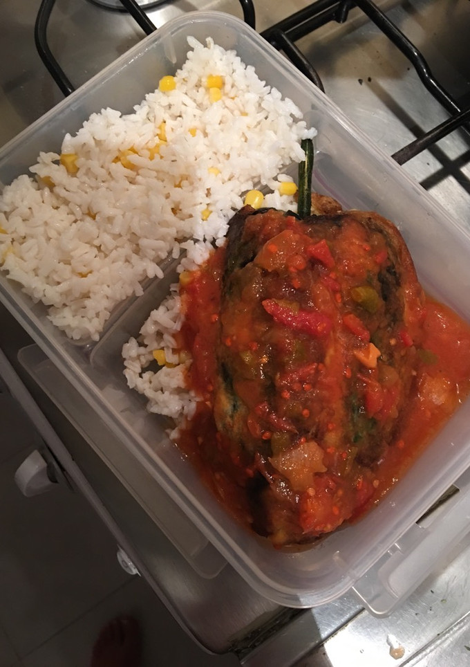Una foto de Chile relleno de claras