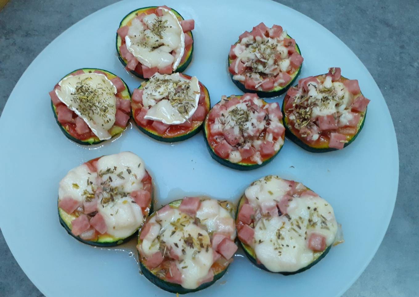 🍕 Mini pizza de courgette au jambon 🍕