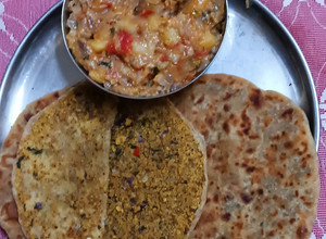 A picture of Sattu Paratha.