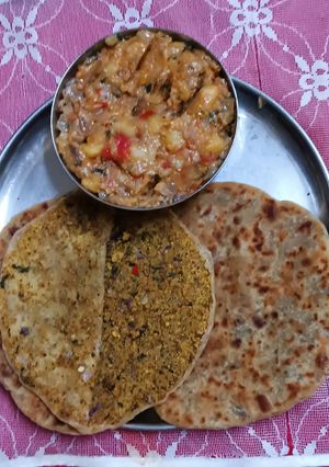 A picture of Sattu Paratha.