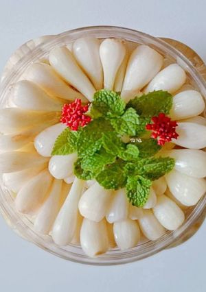 Hình của món CỦ KIỆU ngâm chua ngọt ăn Tết.