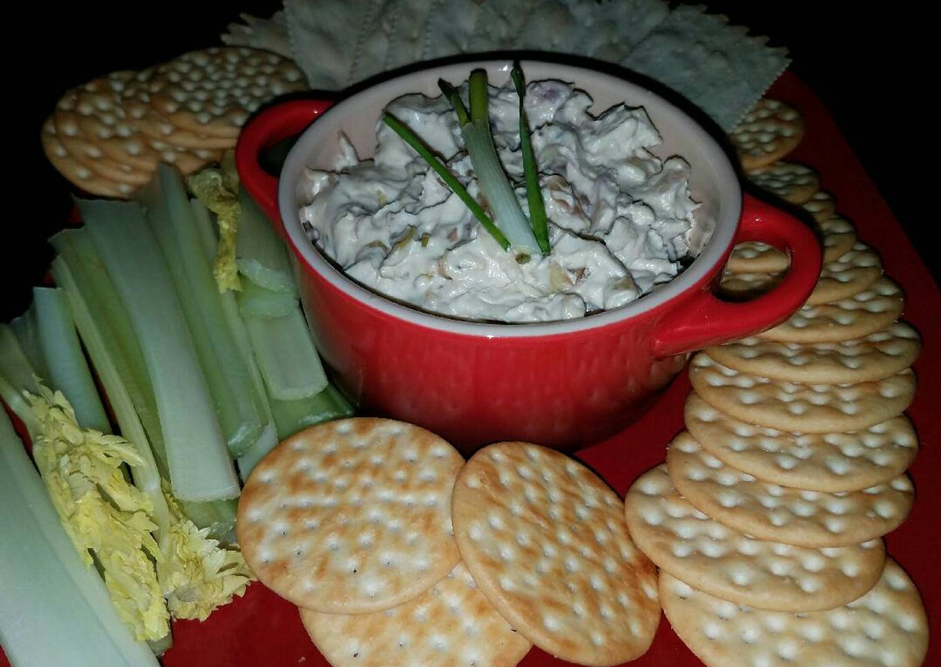 Mike's 8 Onion Bagel Spread Or Party Dip