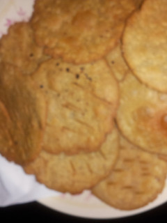 A picture of Multi grain mathri.