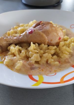 Paprikás csirke nokedlivel recept fotója