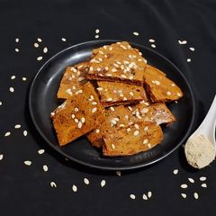 A picture of Gur Gatta /Gubich/Jaggery candy.
