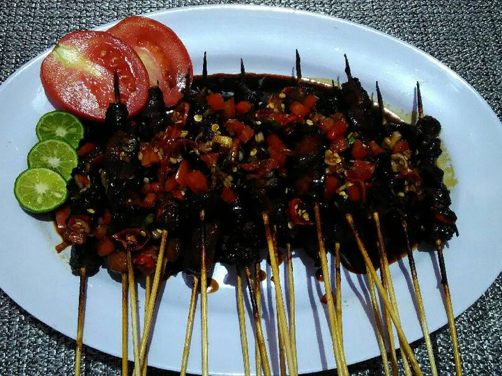 Langkah Mudah untuk Membuat Sate Kambing bumbu kecap, Enak Banget