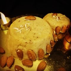 A picture of Badam ka halwa.