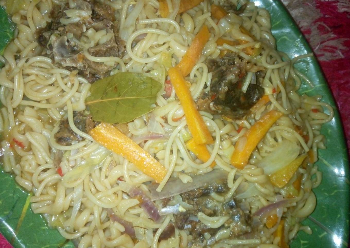 Spag & maca jollof