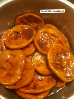 Una foto de Sopaipillas pasadas