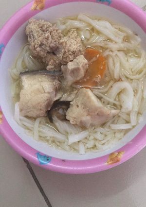 Hình của món Bún cá bóp cho bé ăn dặm.