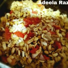 A picture of Corn chaat.