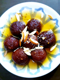 A picture of Quick GULAB JAMUN 😋💝.