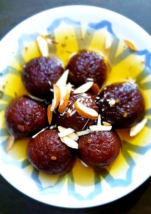 A picture of Quick GULAB JAMUN 😋💝.