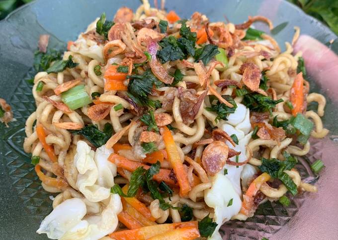 Langkah Mudah untuk Membuat Mie goreng rumahan ala diannanda yang Bikin Ngiler