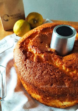 Foto di Chiffon cake mandorle e limone