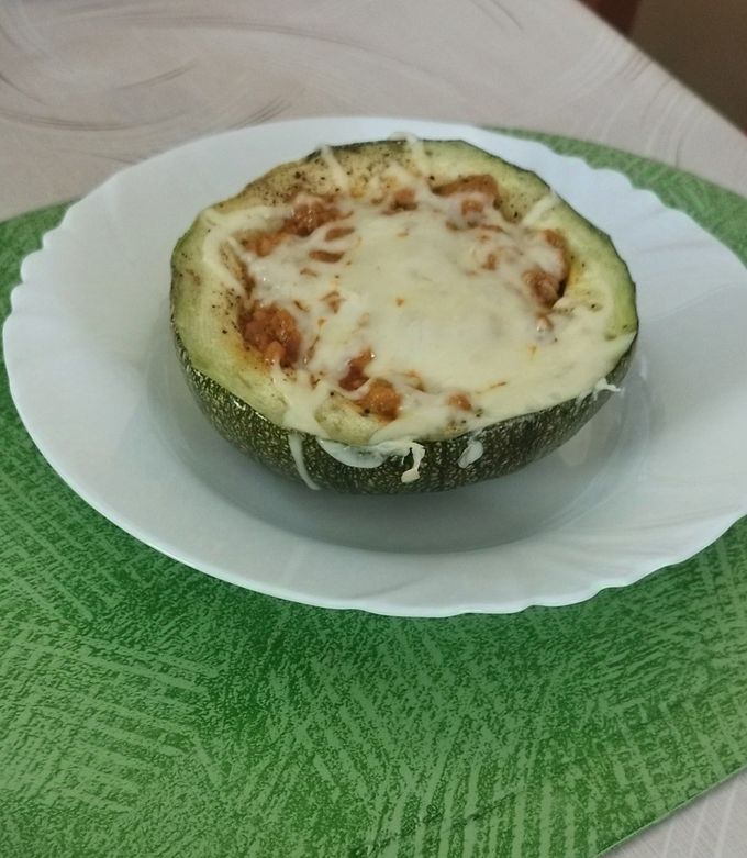 Töltött cukkini recept fotója