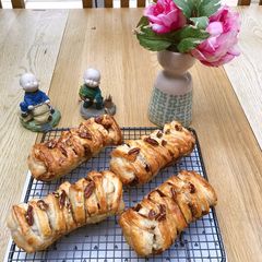 A picture of Maple Pecan Plait.