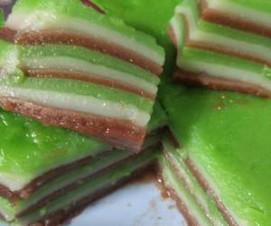 Resep Unik Kue lapis tepung beras putih Gurih Mantul Resep Unik Kue lapis tepung beras putih Gurih Mantul