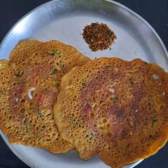 A picture of Veg chila with mixed flour.