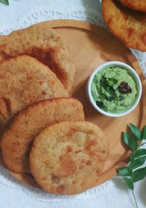 A picture of Mangalore Buns.