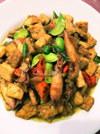 Langkah Gampang Membuat Resep  32. Cumi Asin Tumis Pete yang Lezat, Lezat