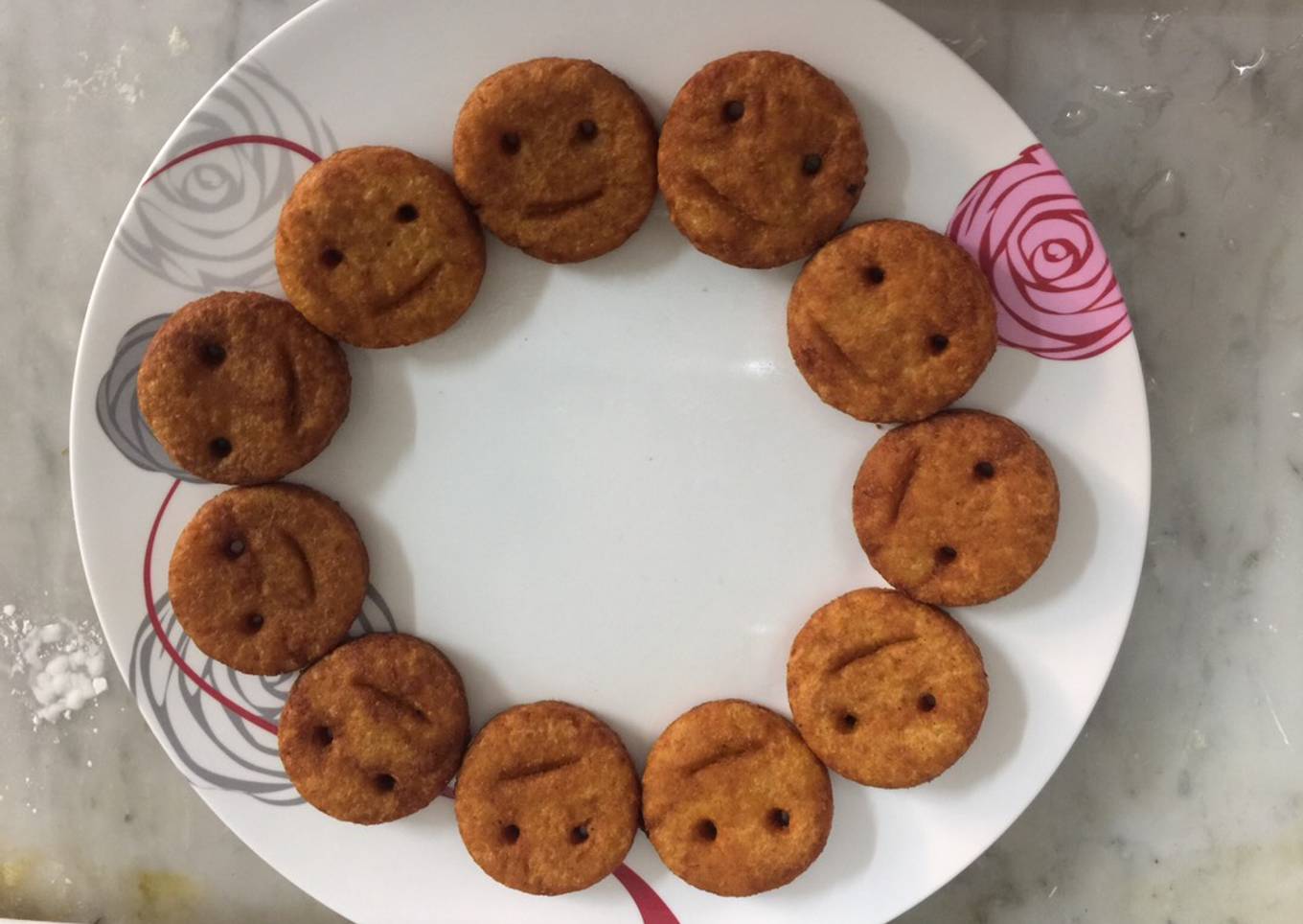 Crispy potato smiley